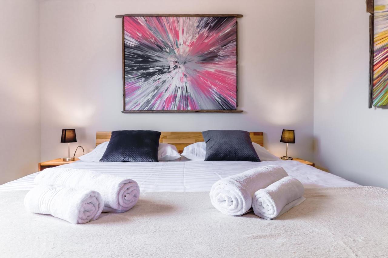 4 You Apartments Mugeba Bagian luar foto
